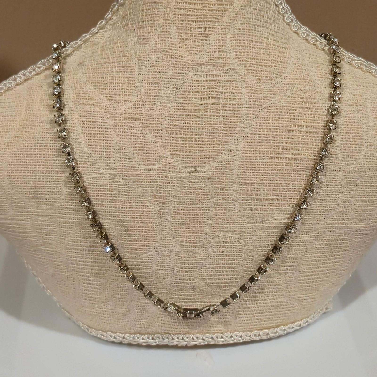 Vintage Lind Rhinestone Bib Necklace Silver Plated Bridal jewelry Glam Jewelry
