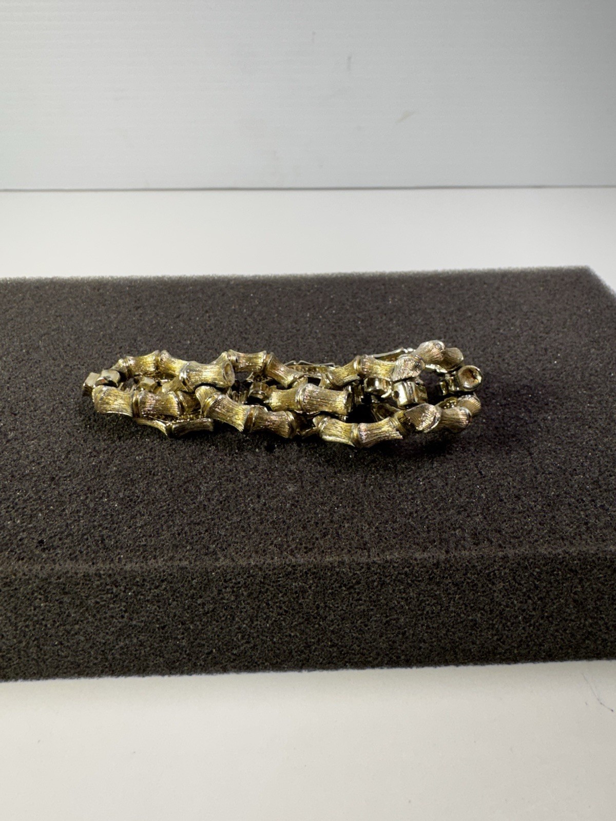 Vintage Lisner 1960s Modernist Bamboo Panel Link Bracelet Fold Over Clasp Signed