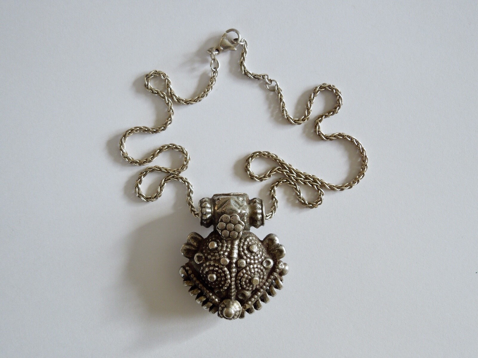 925 Silver Necklace + Silver Pendant Tested Celtic Style 36.8 G/45 Cm