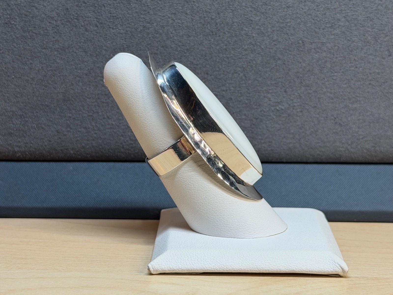 DOMINIQUE DINOUART DDD Mexico 925 Silver Mother of Pearl Elongated Ring Sz 7 NEW