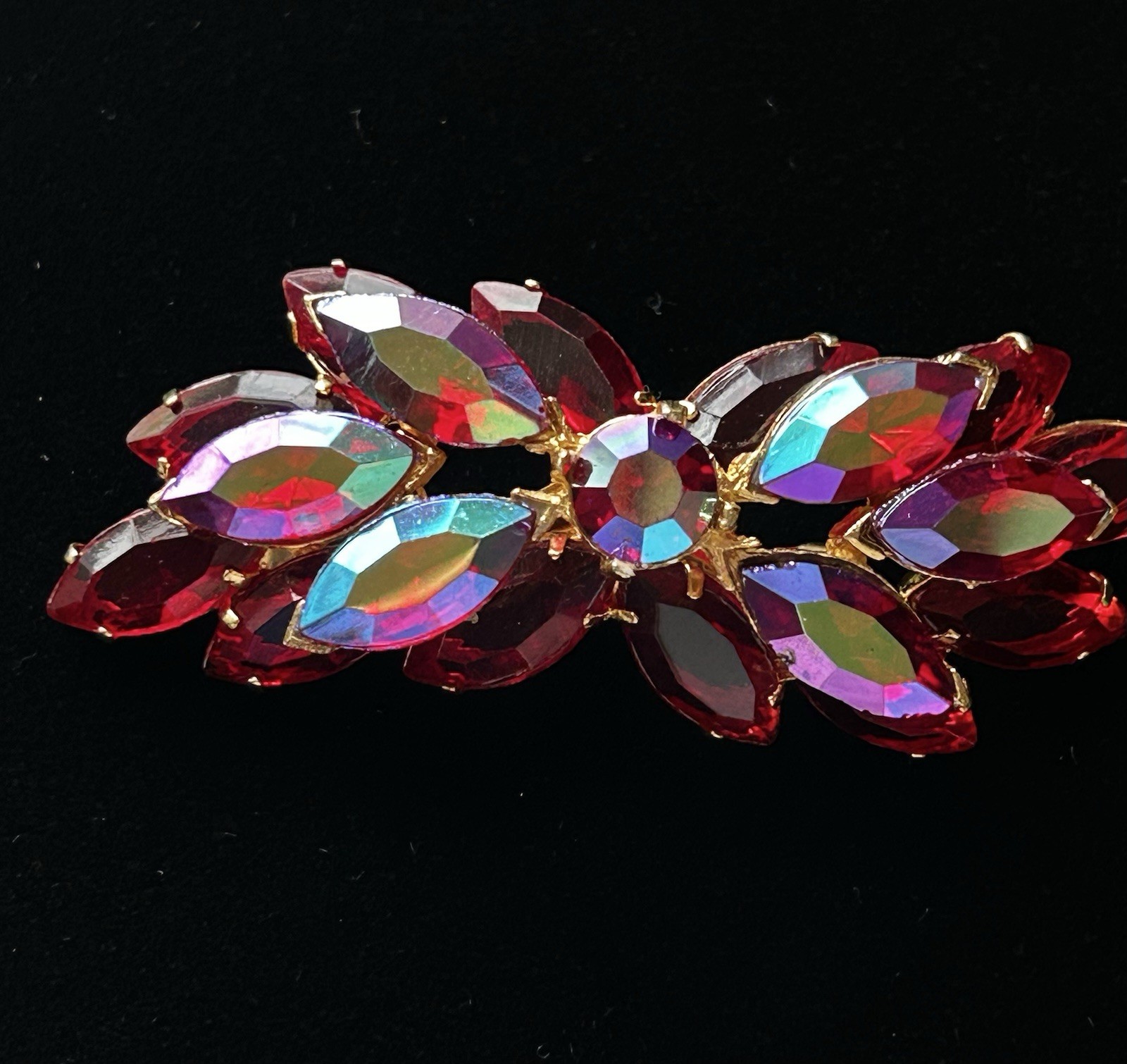Vintage Red AB Marquise Rhinestone Gold Tone Cluster Brooch Pin 21g