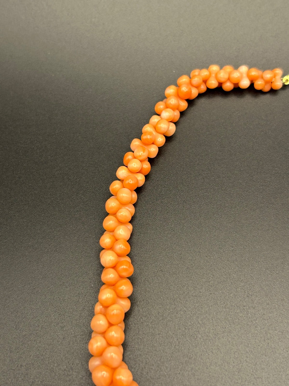 Vintage Heavy Chunky Orange Coral Bead Necklace 16” 10K Gold Clasp 41g Estate