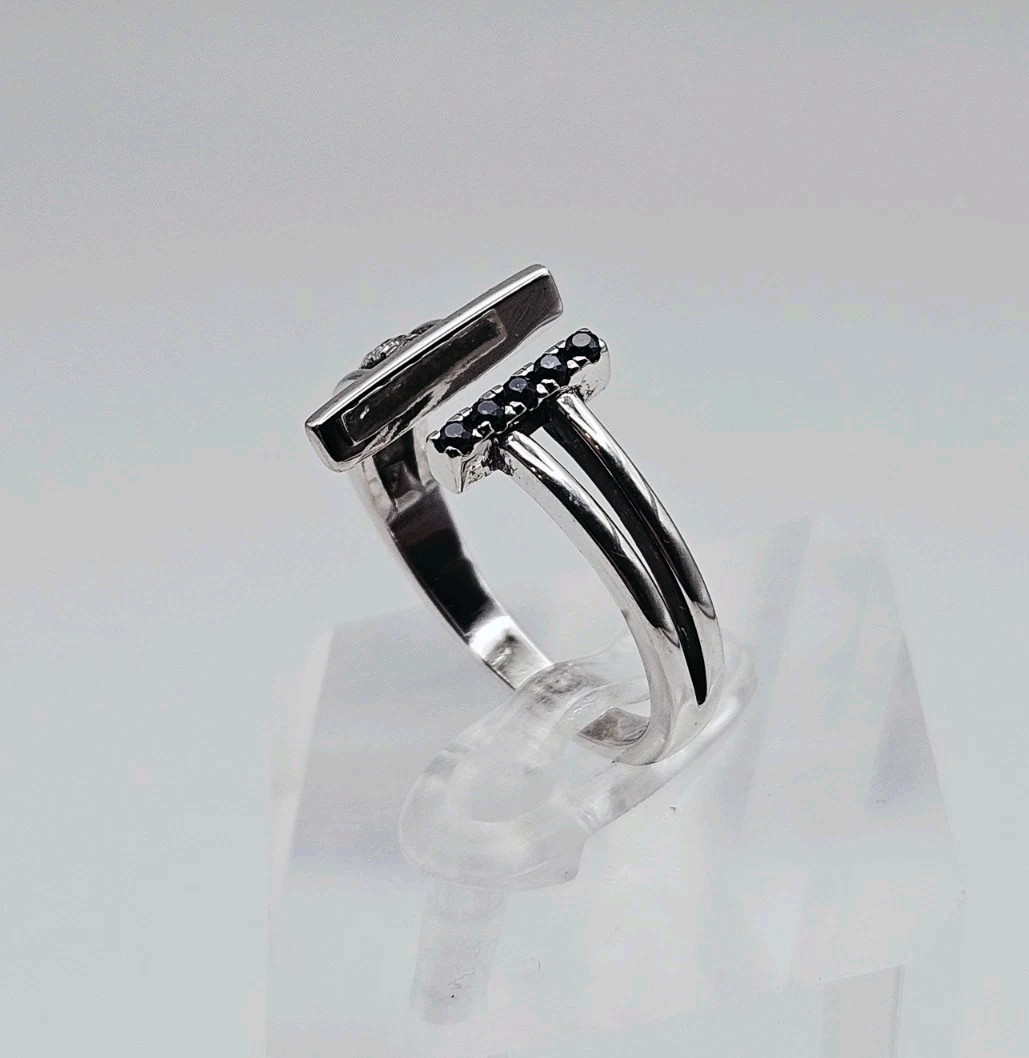 Sterling Silver Channel Set Blue & White Topaz Bypass Ring Size 8