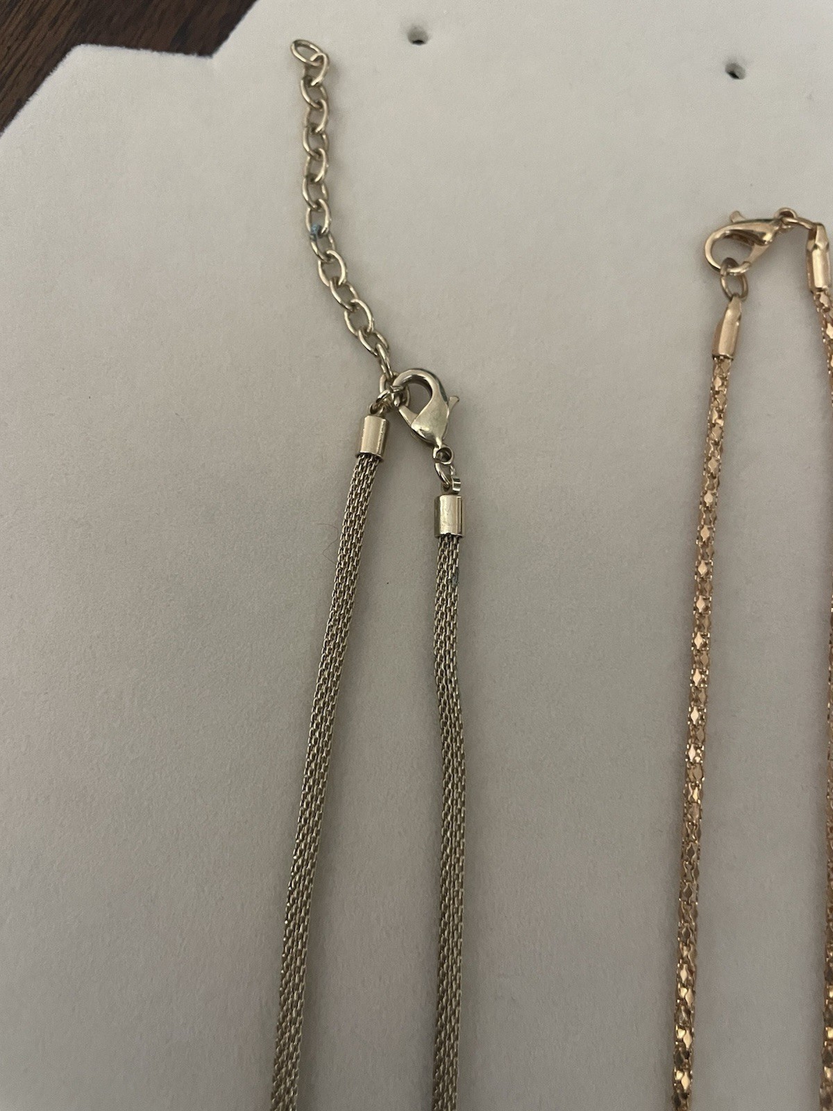 Lot Of 2 Vintage 1960’s/70’s Gold Tone Chains 15” & 17”