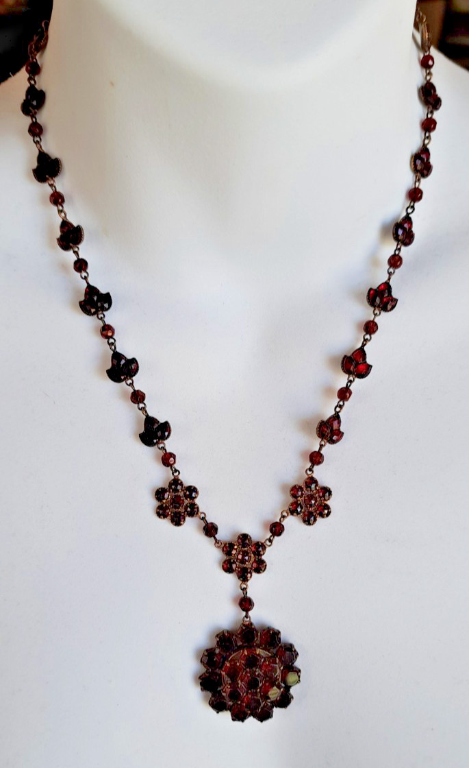GARNET NATURAL GENUINE 118 GEMS BOHEMIAN 18″ PENDANT NECKLACE VINTAGE #708