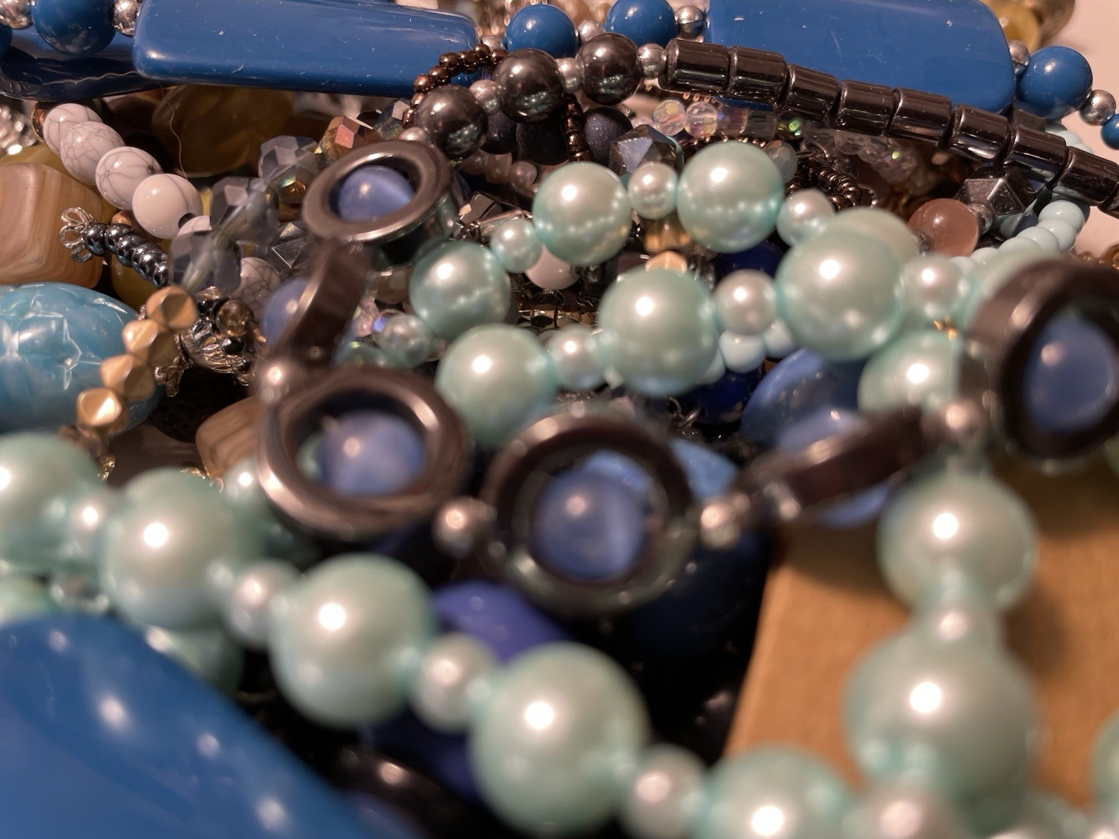 4Lb Mixed Mystery Jewelry Lot Vintage Mod Boho Beaded Necklaces Bracelets