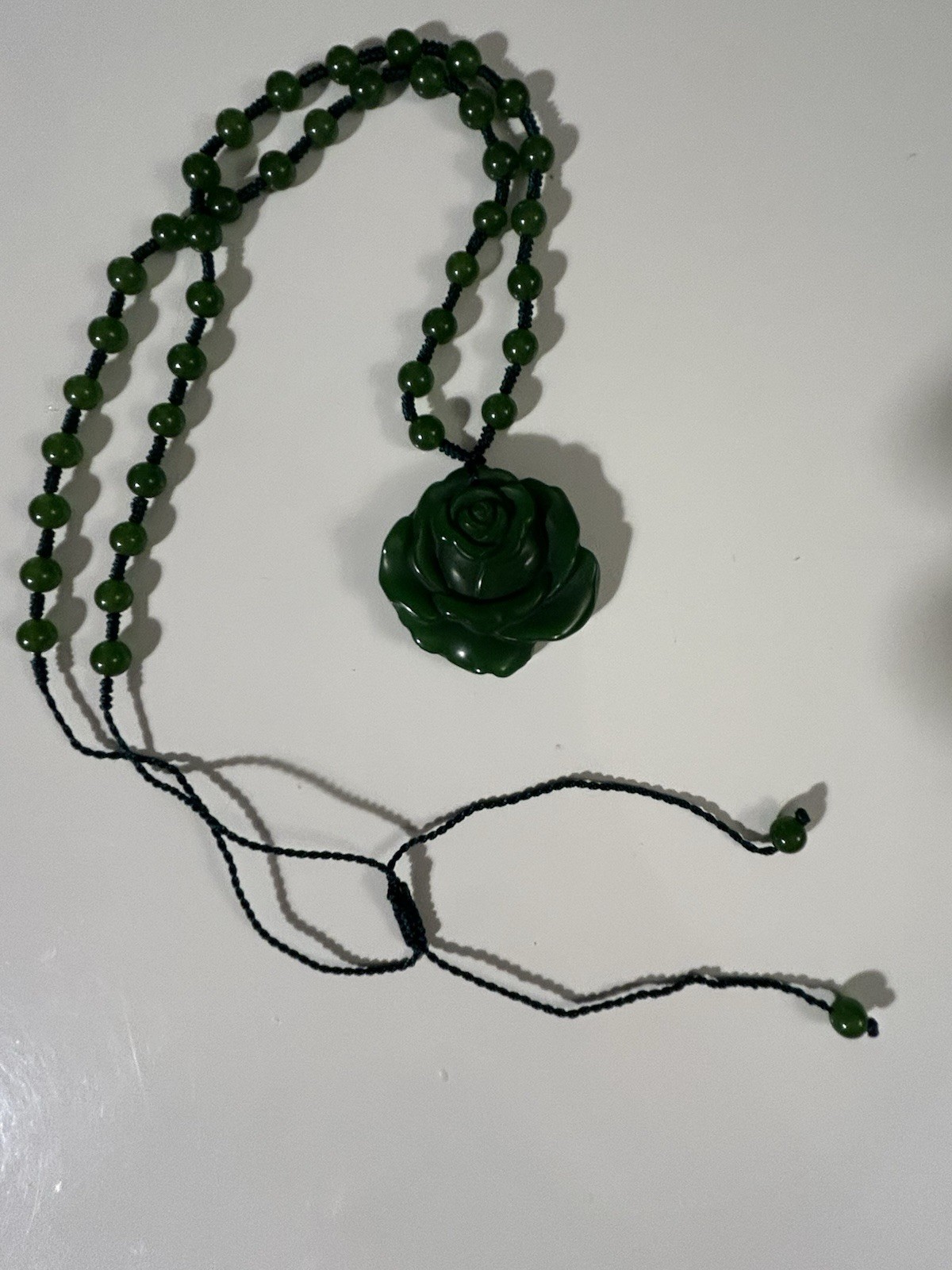 Dark Green Jade Toned Rose Beaded Necklace Adjustable Vintage