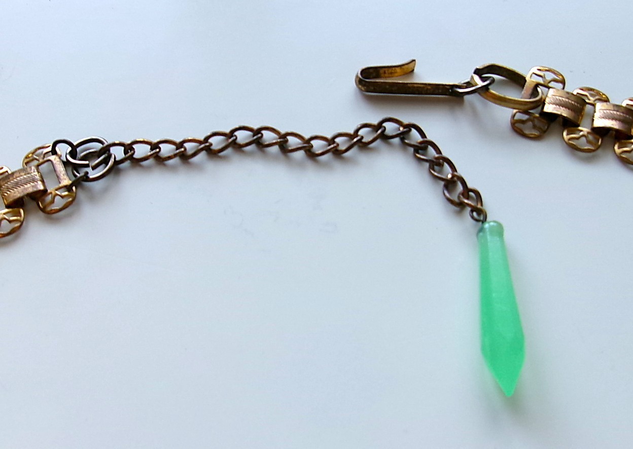 Stunning Vtg MCM West Germany Book Chain Uranium Glass Dangle Fringe Necklace