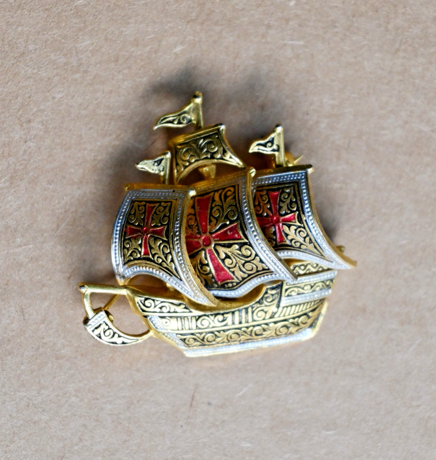 Spanish Galleon Sailing Ship Damascene Brooch Vintage Pin Enamel Made in Spain
