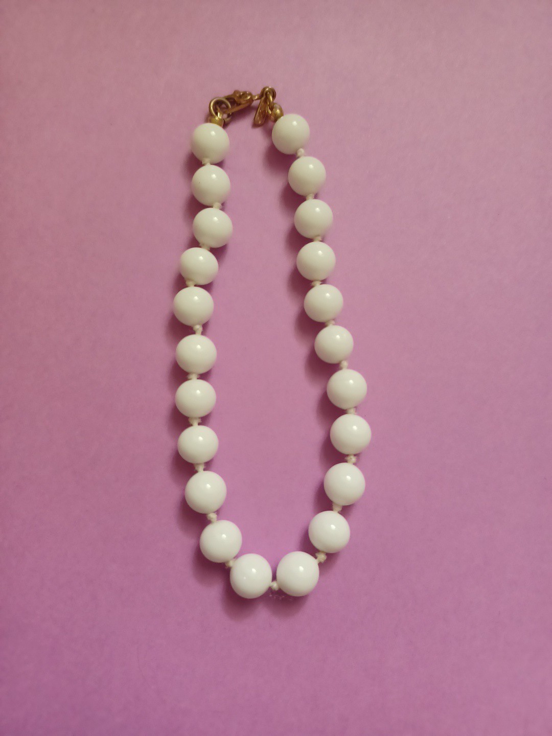 Vintage 1960s Monet Hand-Knotted Milk Glass Bead Bracelet with Sister Clasp