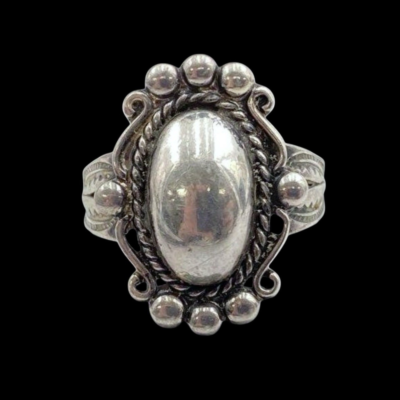 Vintage South Western Native Navajo Sterling Silver 925 Concho Ring