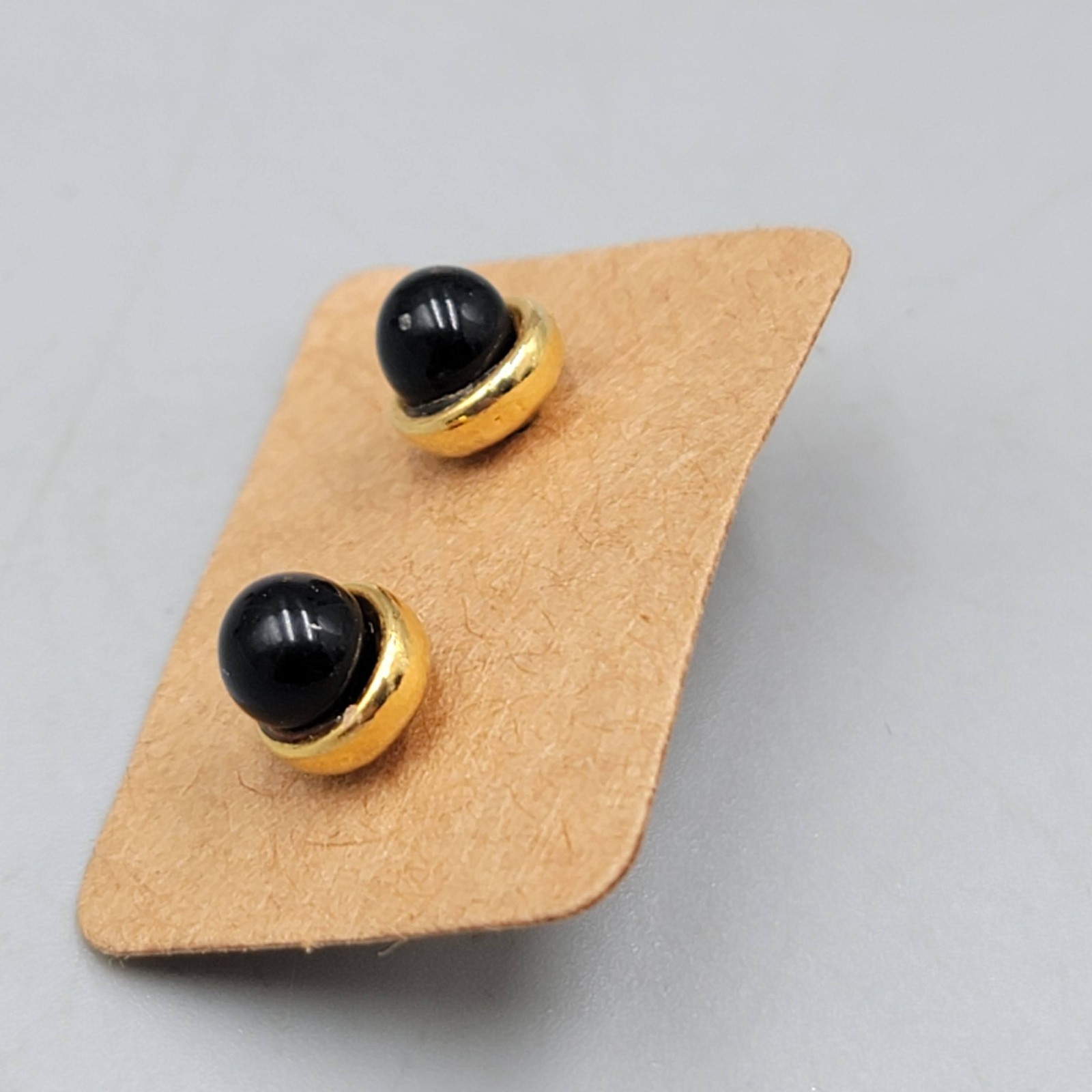 Vintage Studs Pierced Earrings Black Bead Gold tone 1/4 in