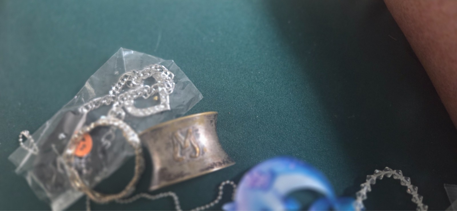 jewelry lots unsearched some in packages some not.