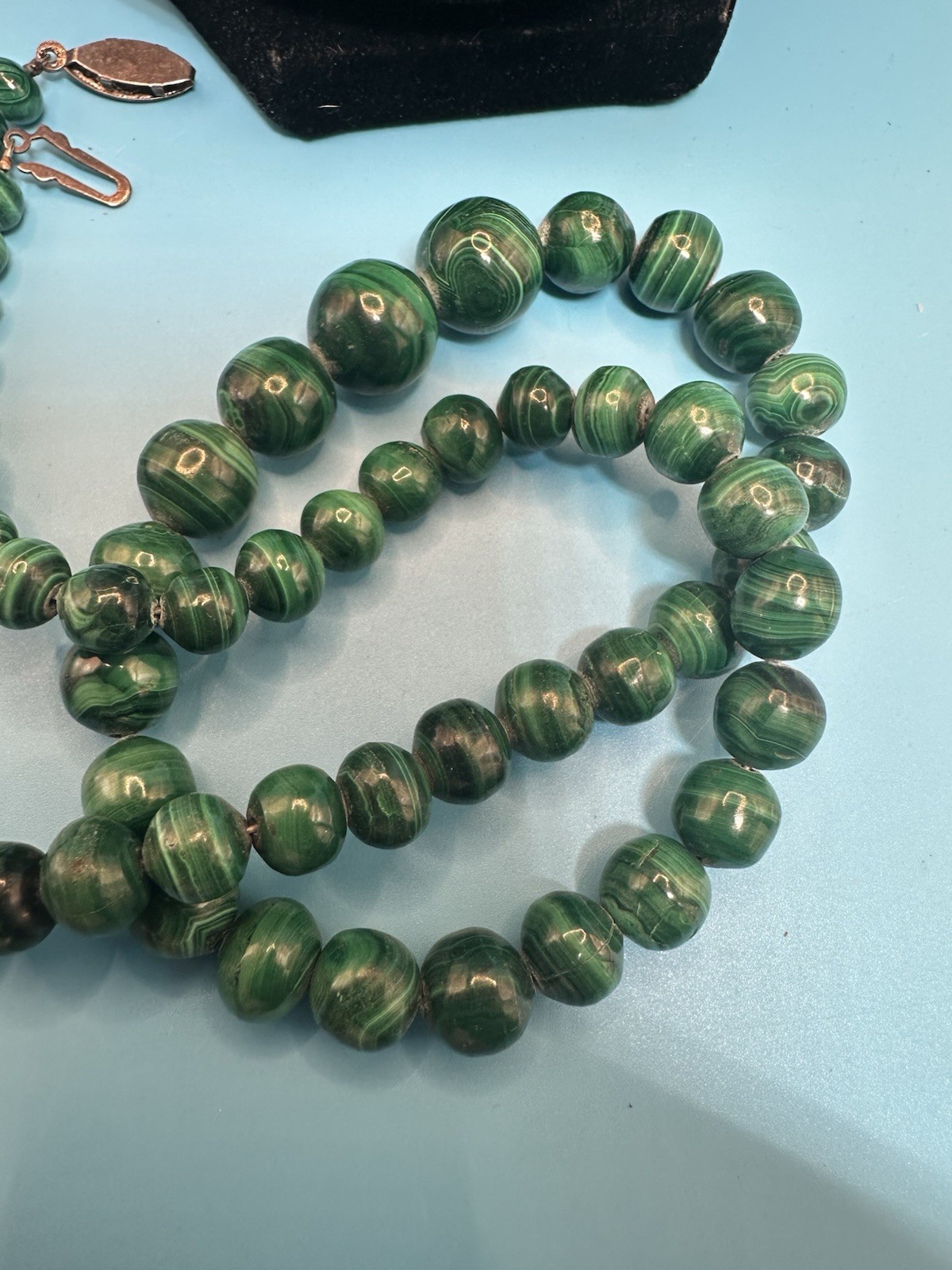 Vintage Malachite Stones Stunning Necklace 22.5” .925 Sterling Fish Hook Clasp