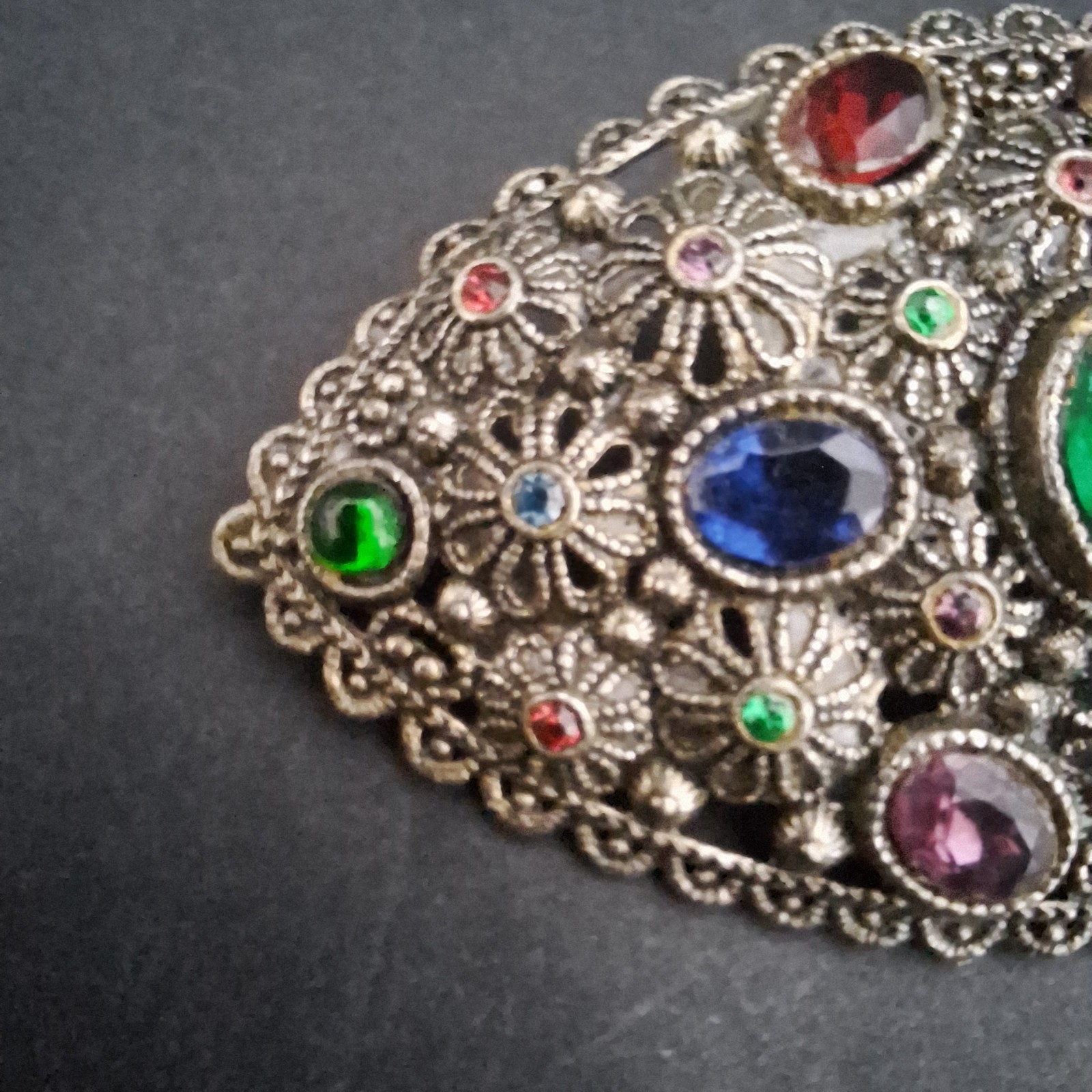 New England Glass Works Brooch Silver Tone Floral Filigree Czech Rhinestones VTG