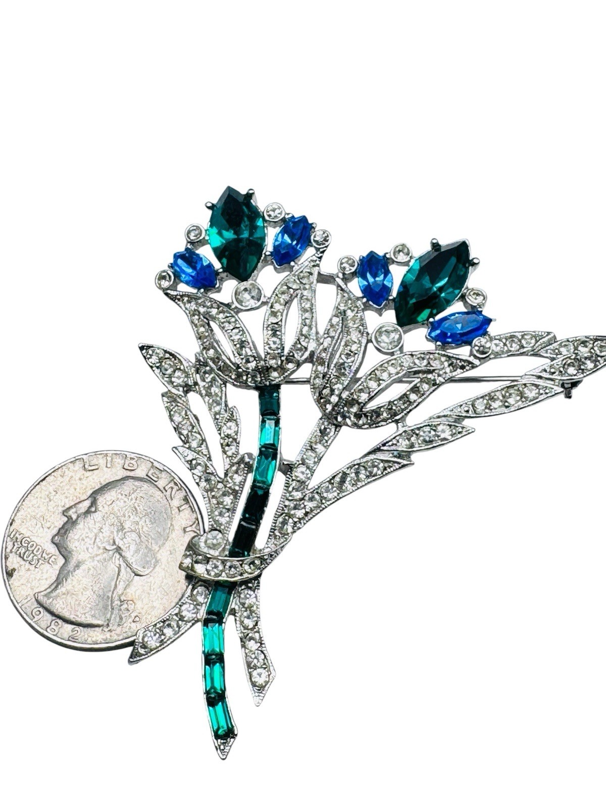 Vintage Weiss Rhinestone Jeweled Flower Bouquet Brooch Nice