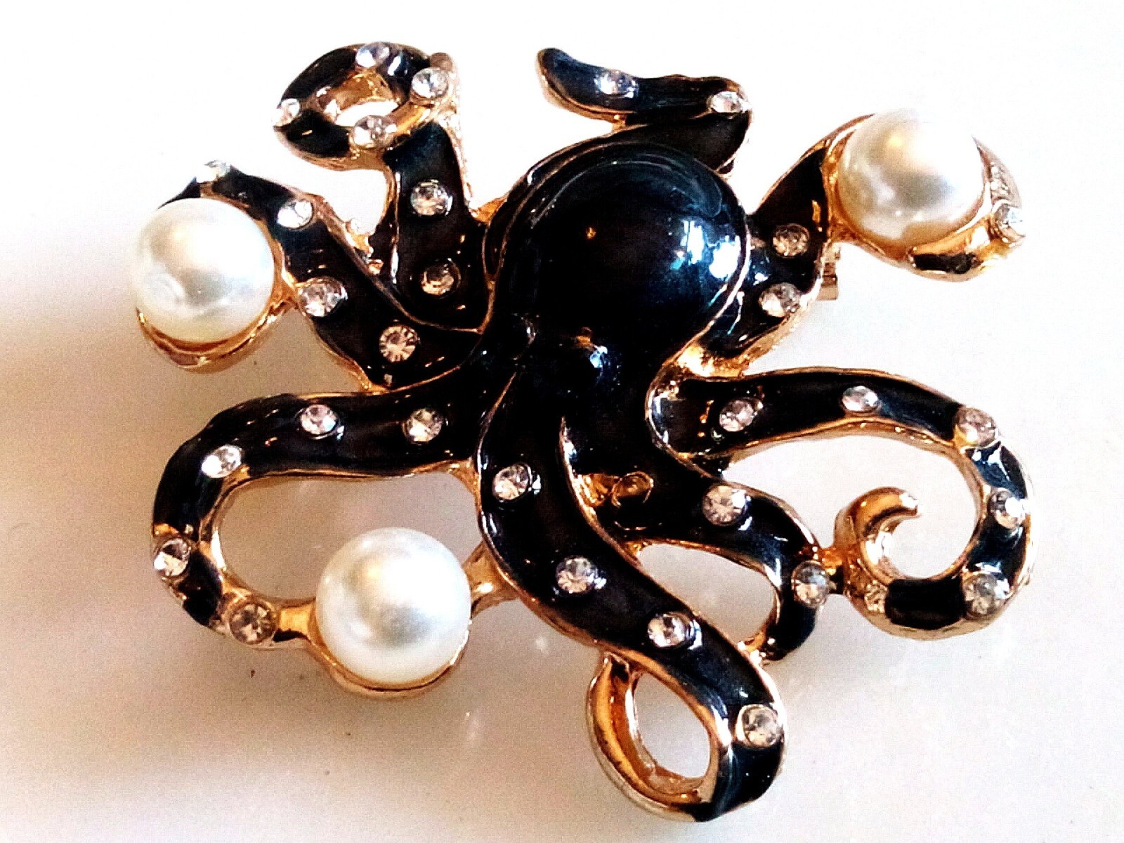 ENAMELED OCTOPUS BROOCH/PENDANT!Black Enameled, Clear Crystals, Imitation Pearls