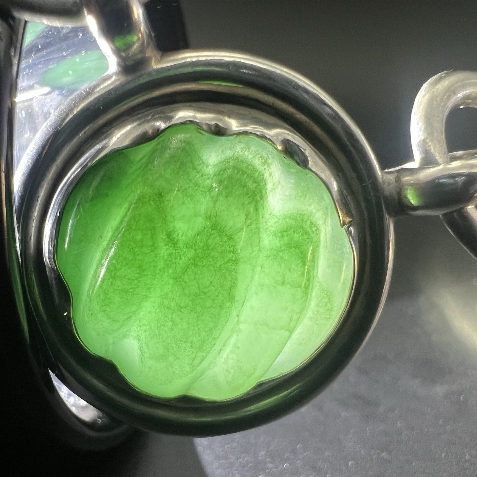 Vintage Carved Green Jade Modernist Sterling Silver Choker Collar Necklace 44g