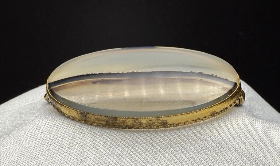 Brooch Pin Vintage Oval Banded Agate Gold Tone 4cm Long