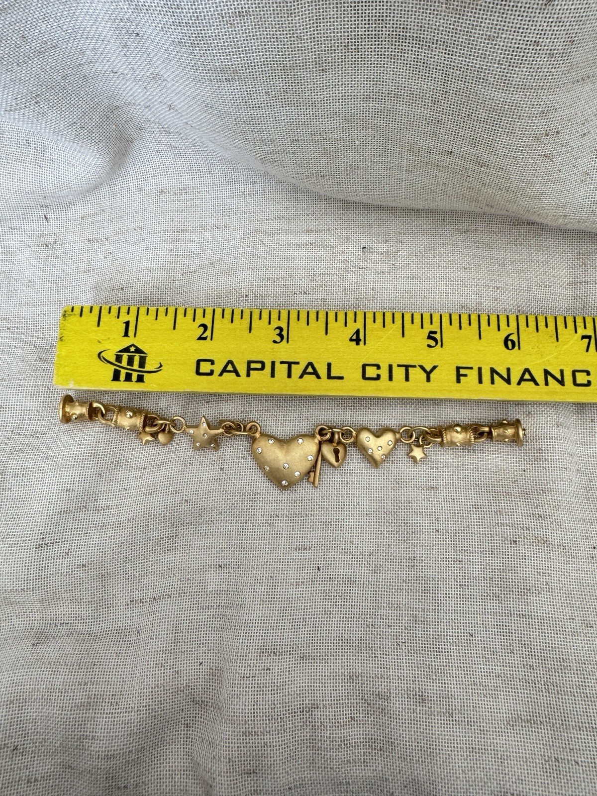 VTG 2PC Gold Tone Mesh Choker Pendant Charm Necklace Puff Heart Snap Closure