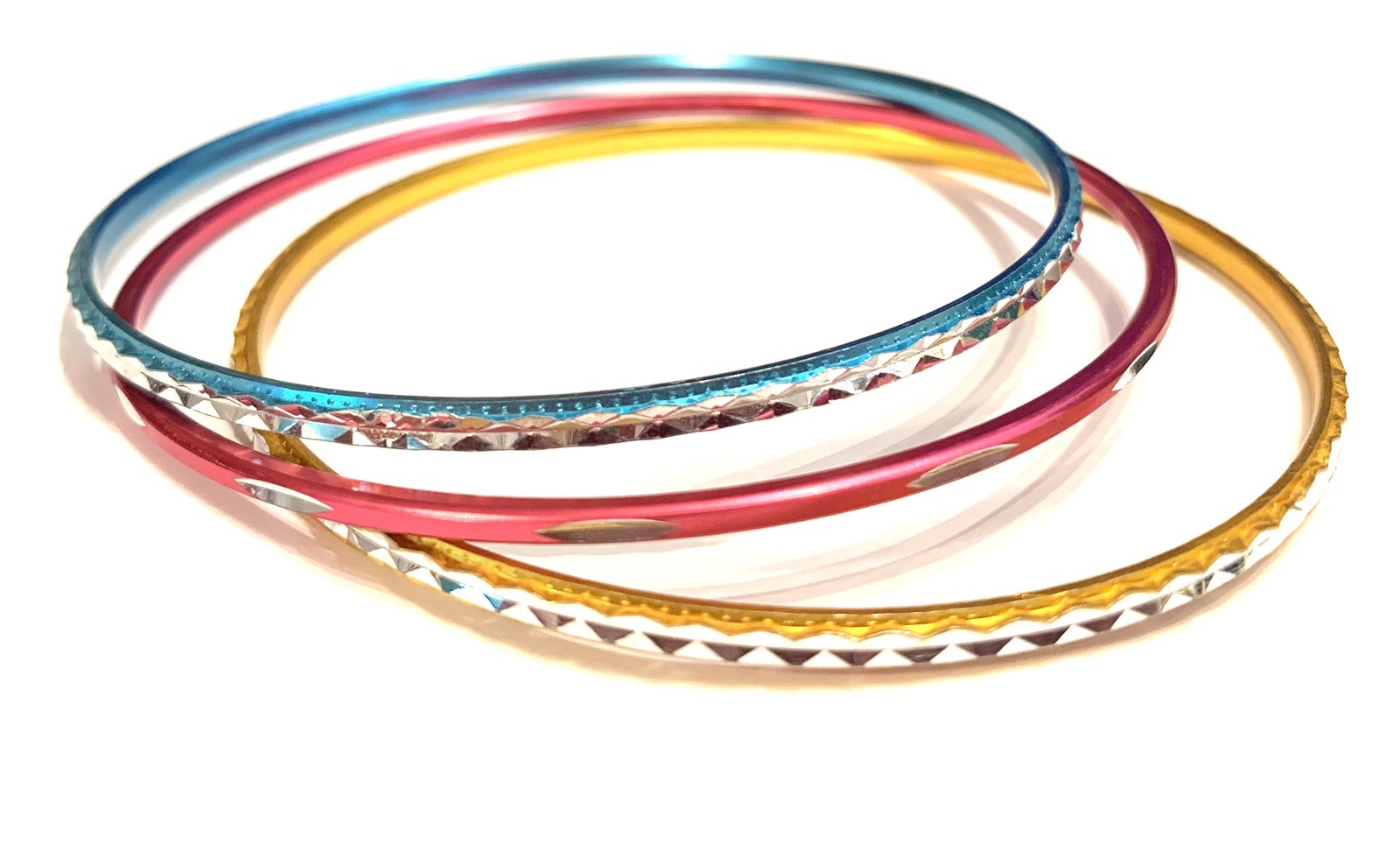 Vintage Aluminum Set 3 Bangle Bracelets Diamond Cut Design Aqua, Fuchsia,Yellow