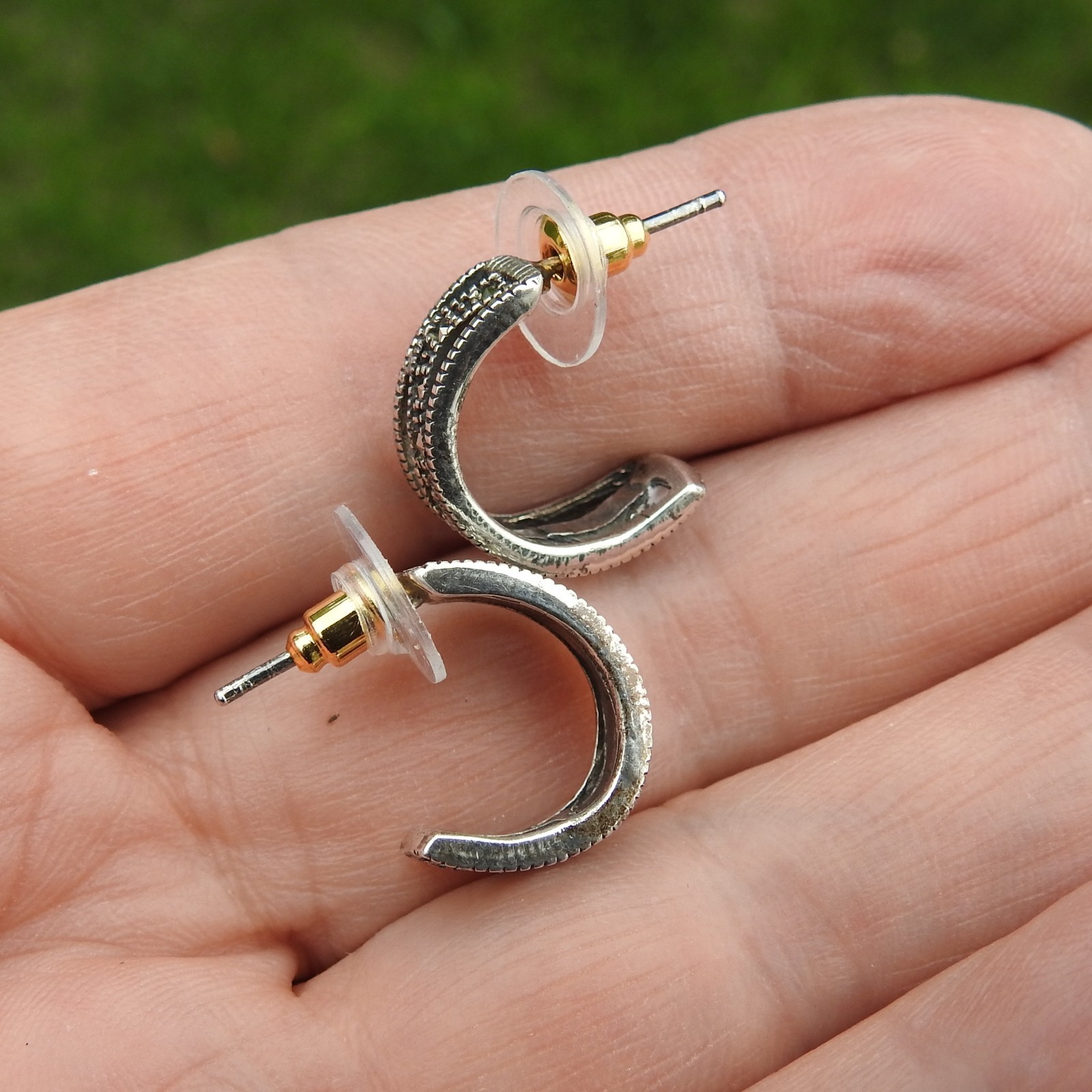 Vintage Signed CW 925 Sterling Silver Marcasite Half Hoop Pierced Earrings 4.1G