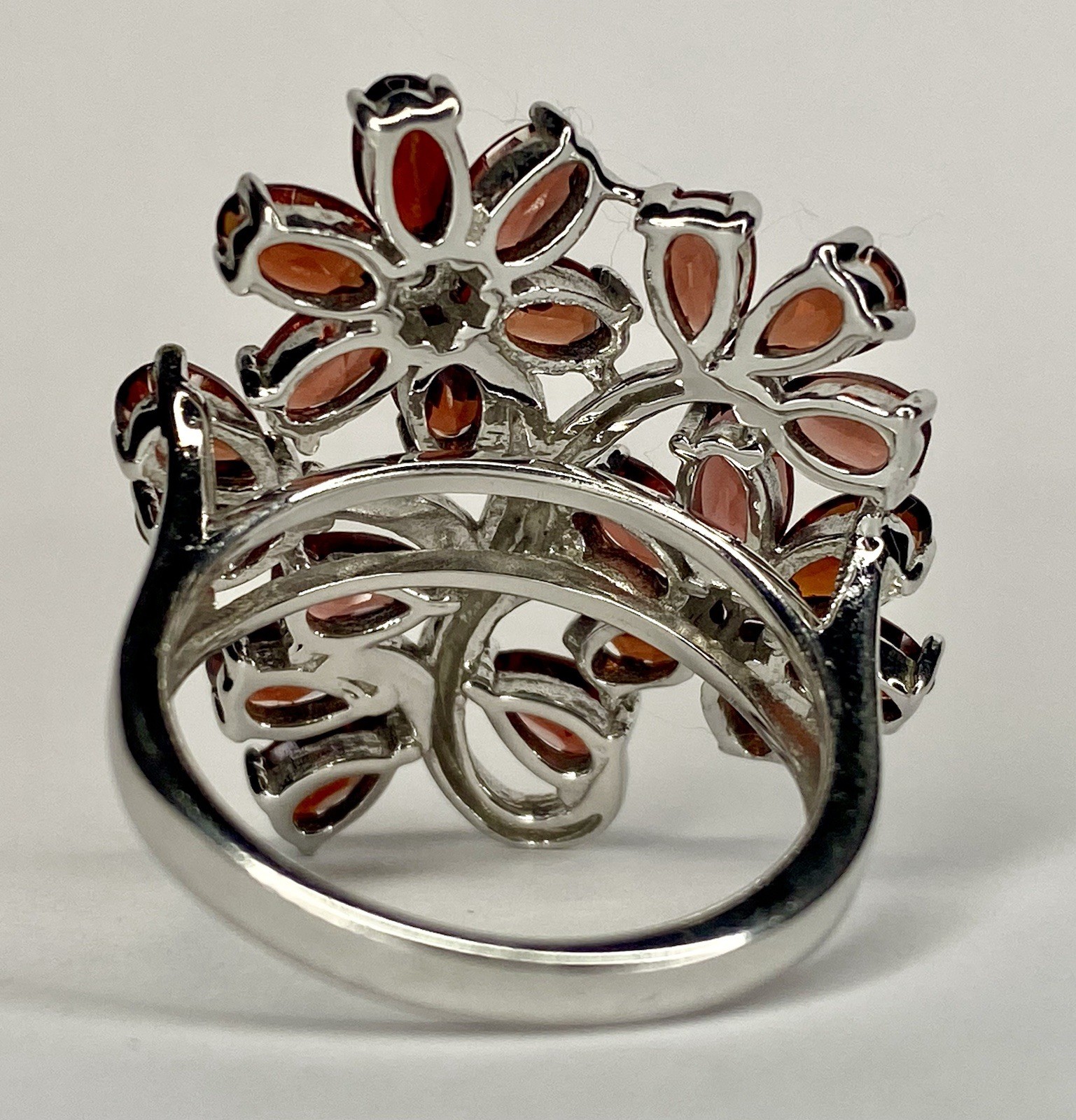 Vintage 925 Sterling Silver Natural Garnet Flower Floral Cluster Statement Ring