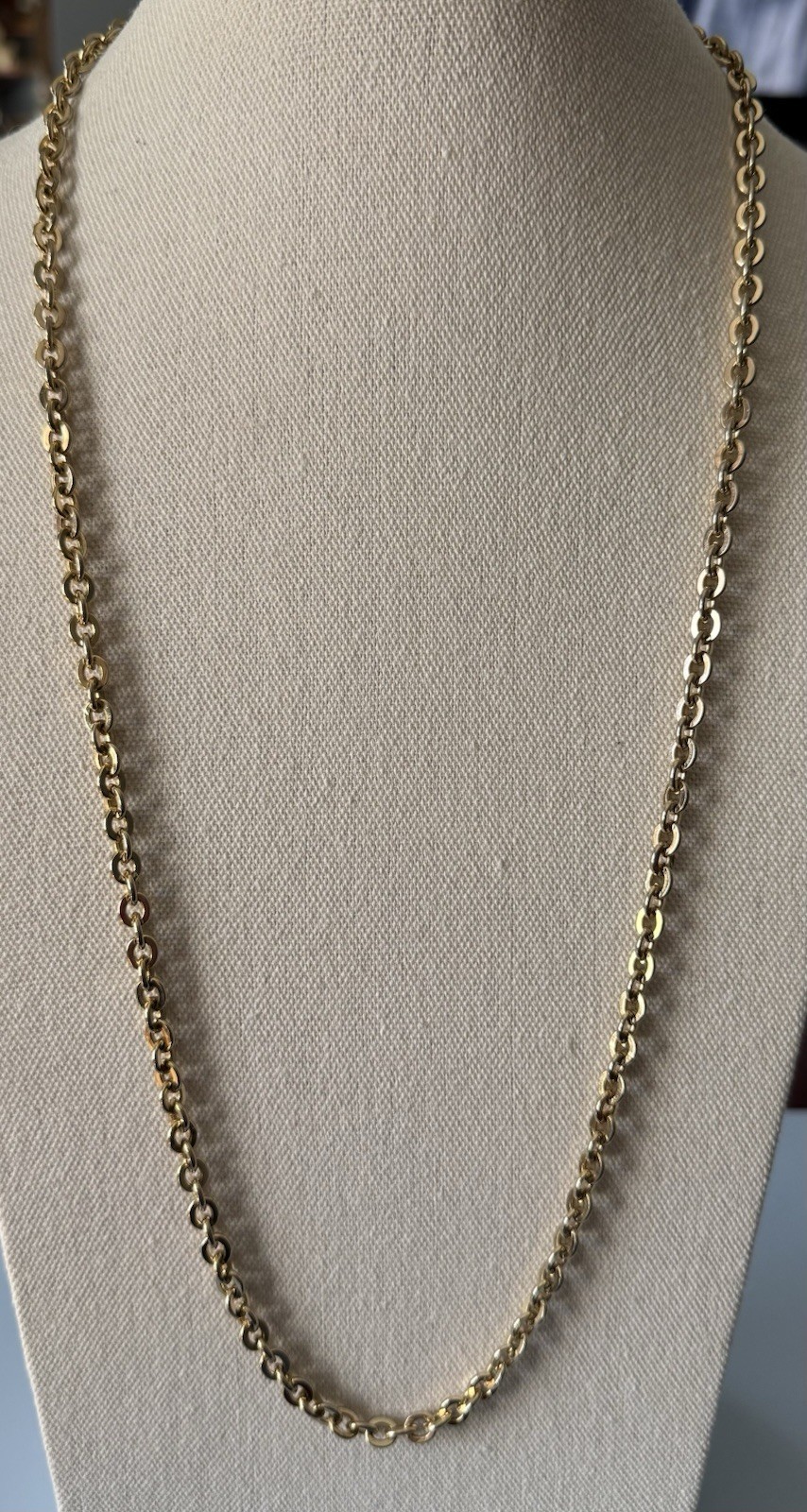 Beautiful Vintage 1970’s Goldtone Anchor Chain Necklace 28”