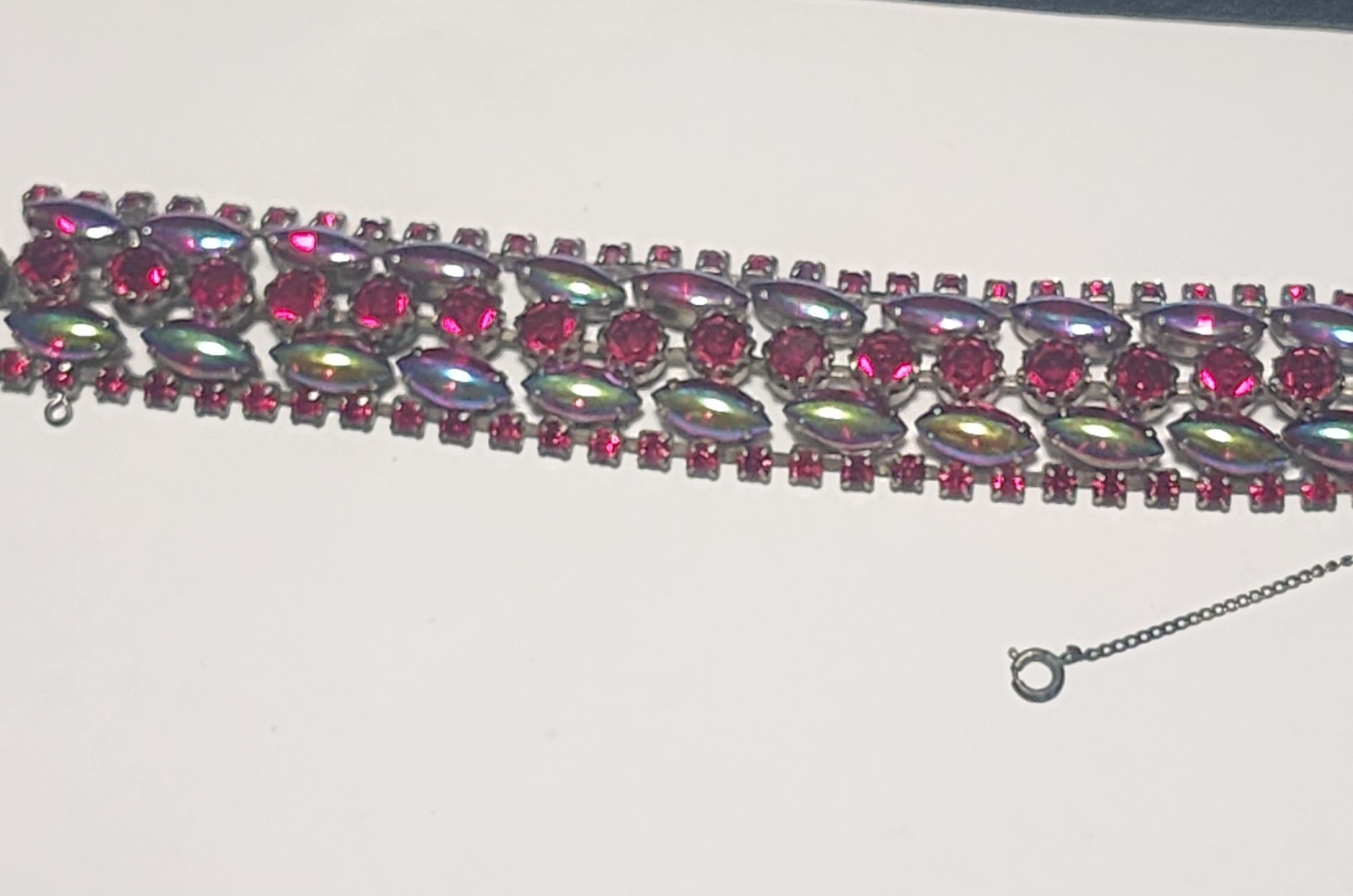 VINTAGE Rhinestones Red cabochons Iridescent aurora Borealis BRACELET Juliana?