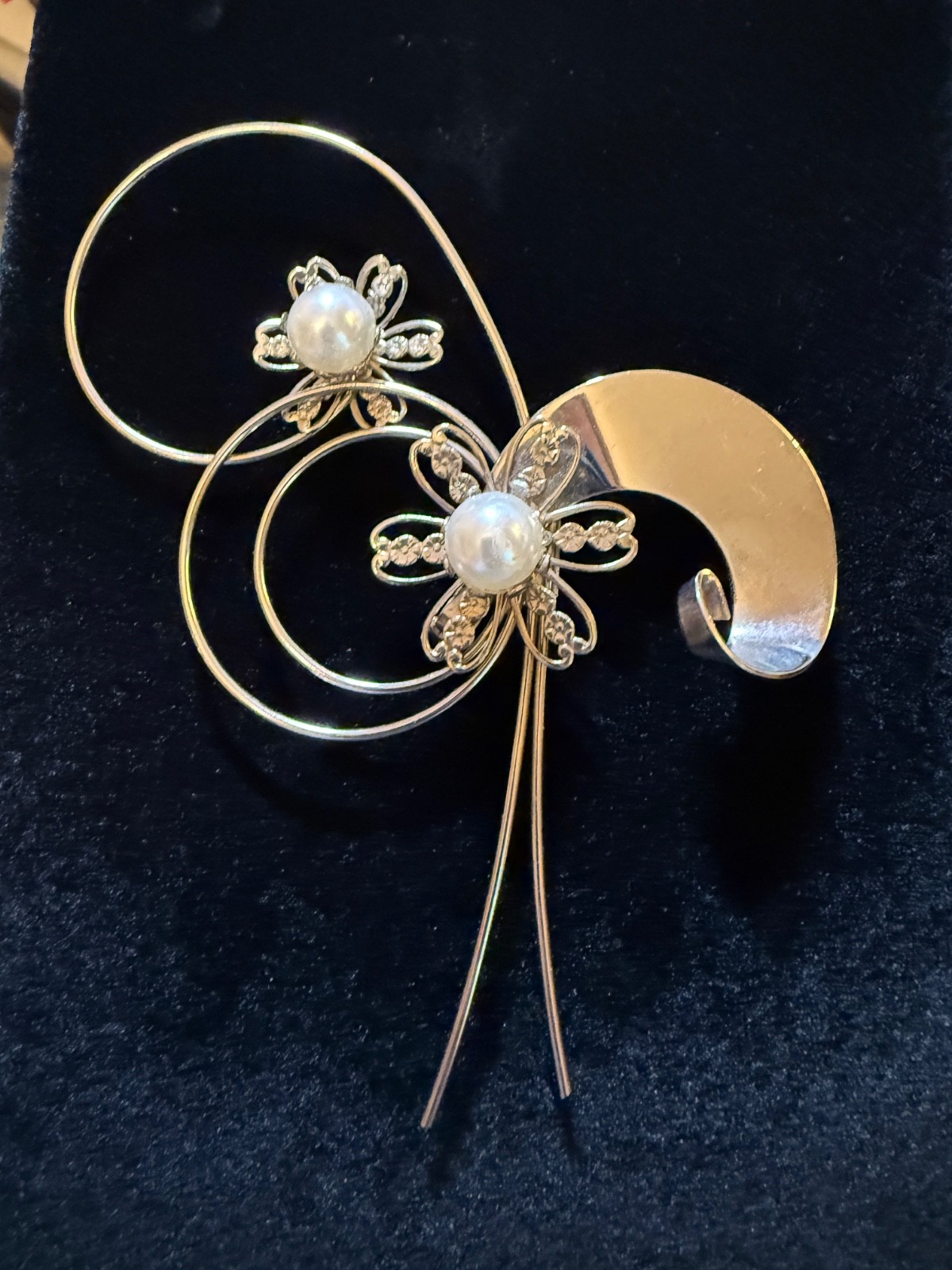 Vintage Abstract Modernist Brooch PinSilver Tone Faux Pearl LARGE Floral 1960s