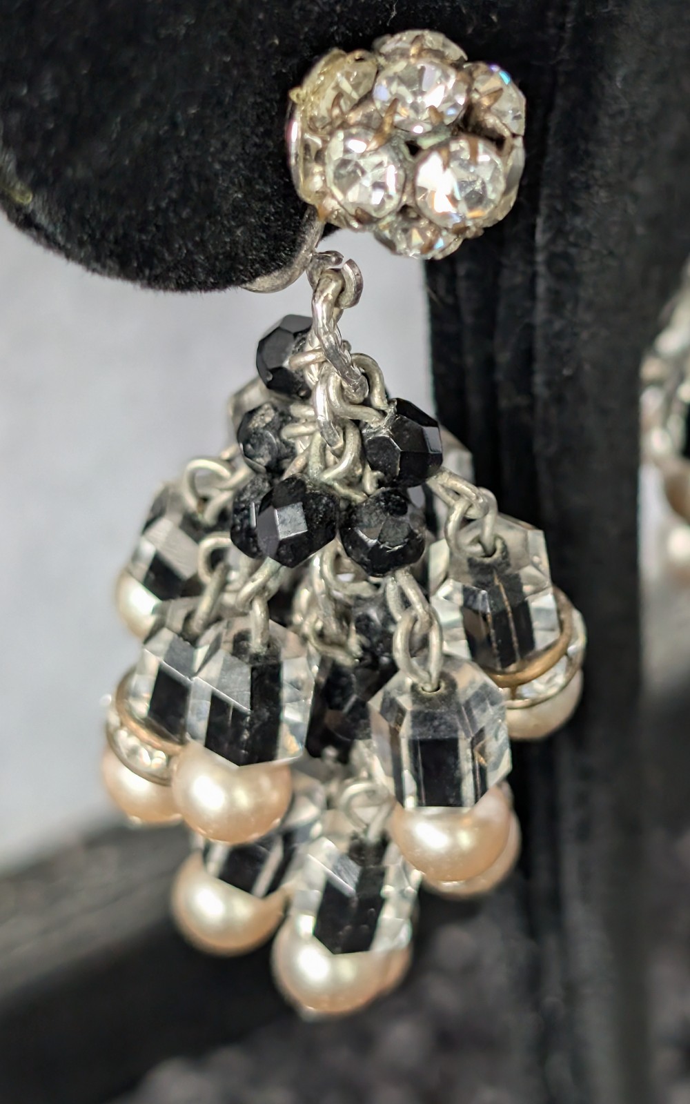 Vintage Vendome? Black & Clear Givre Glass Czech Beads Chandelier Clip Earrings