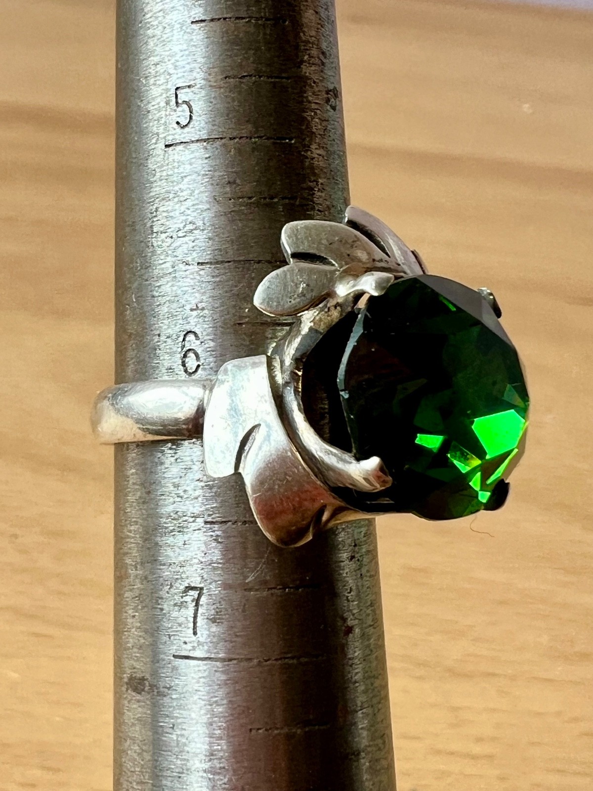 VINTAGE LARGE ROUND GREEN PASTE GLASS RHINESTONE RING 925 STERLING SLVER MEXICO