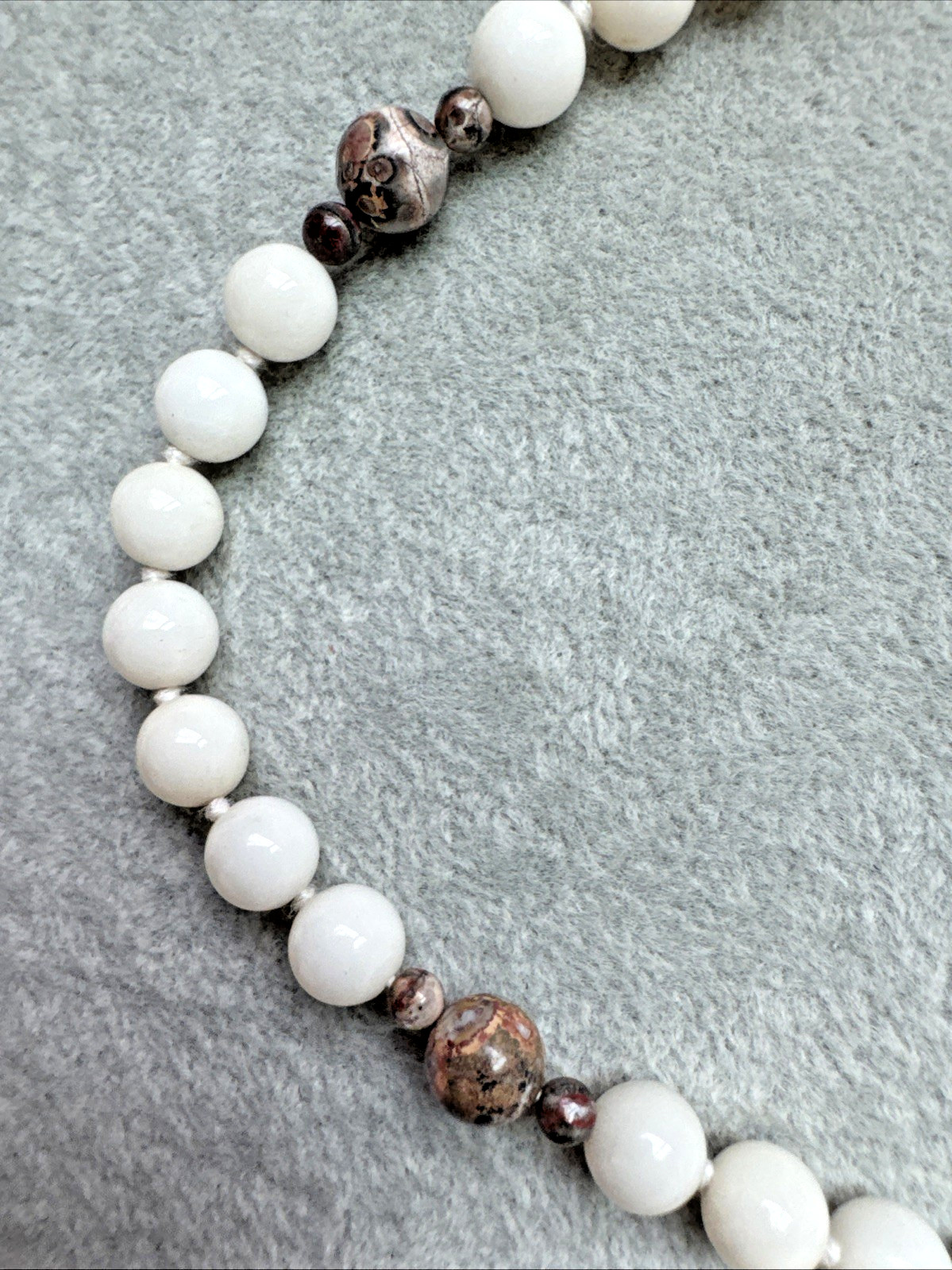 VTG Quartz Agate Jasper polished Crystal Glass Stone Beaded hand knot Necklace