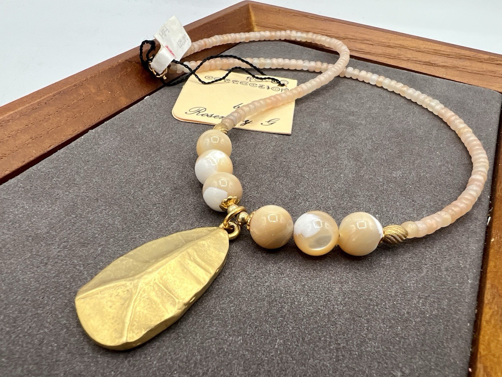 Vintage NOS Egyptian Gold MOP Peach Agate Gemstone Necklace Saks $125 RO-DO AC