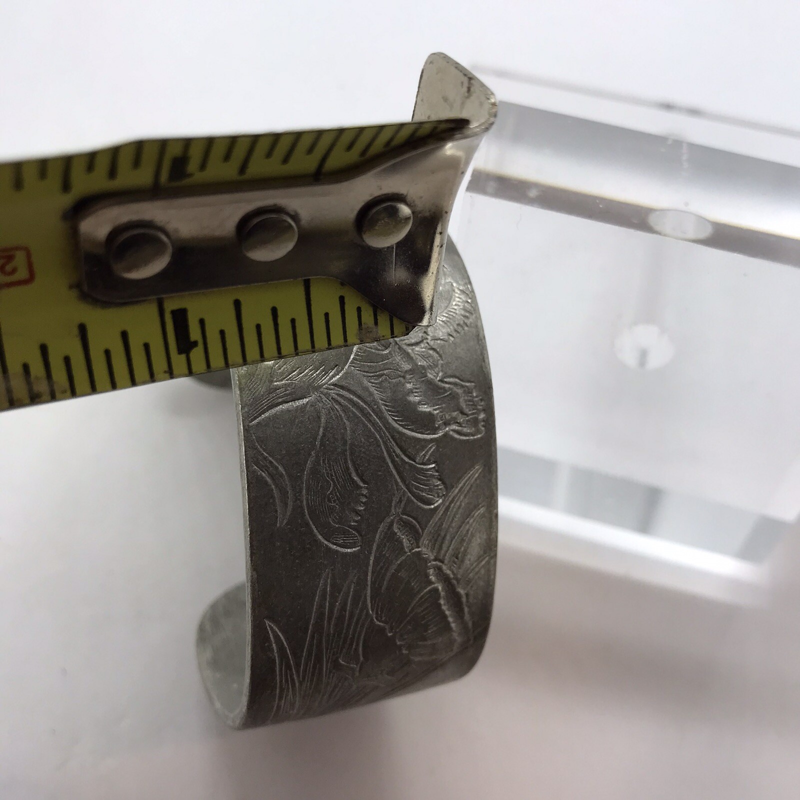 Vintage Cuff Bracelet Salisbury Pewter January Flower Birth Month Etched Metal
