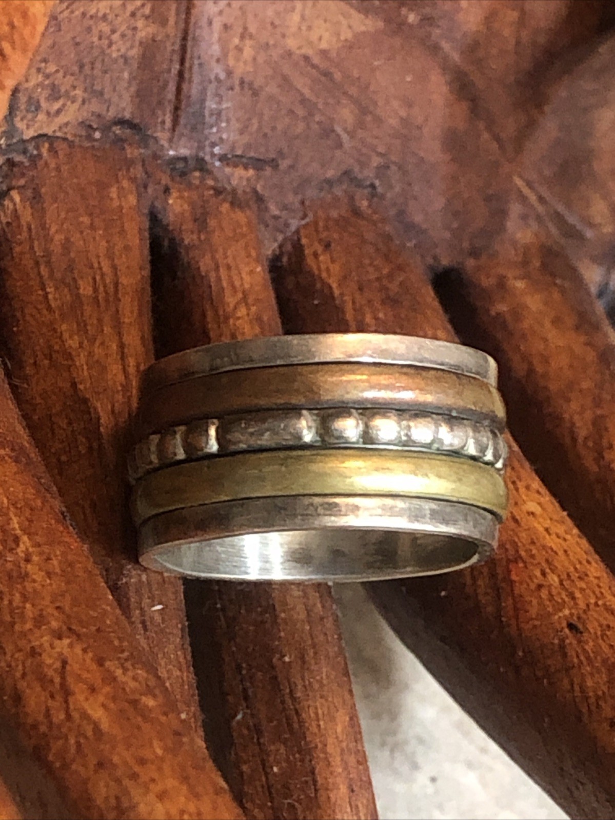 b47. Vintage Sterling Silver Copper Brass Spinner Band Ring Size 6.25-6.5. 5.8g
