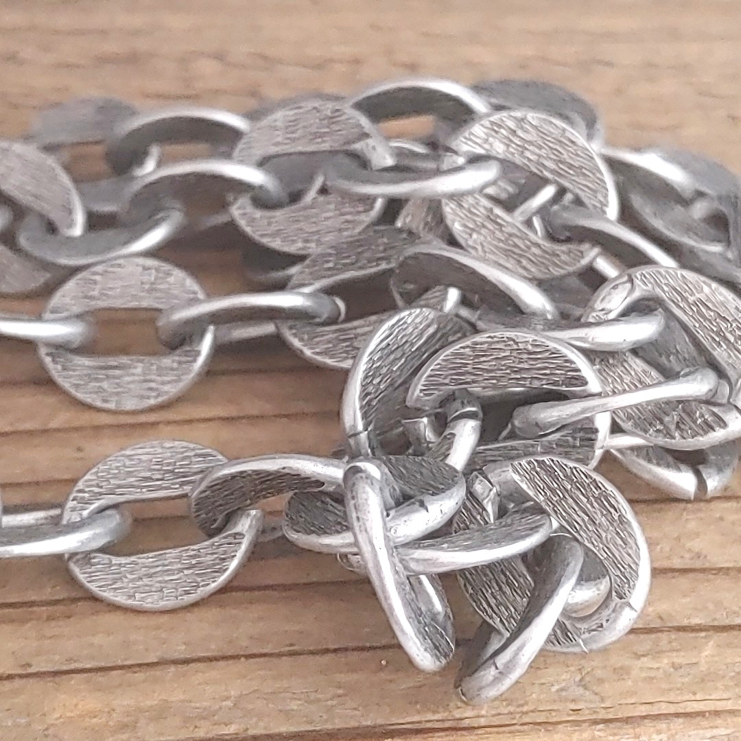 Vintage Silver Tone Chunky Chain Necklace Lightweight Textured 26”