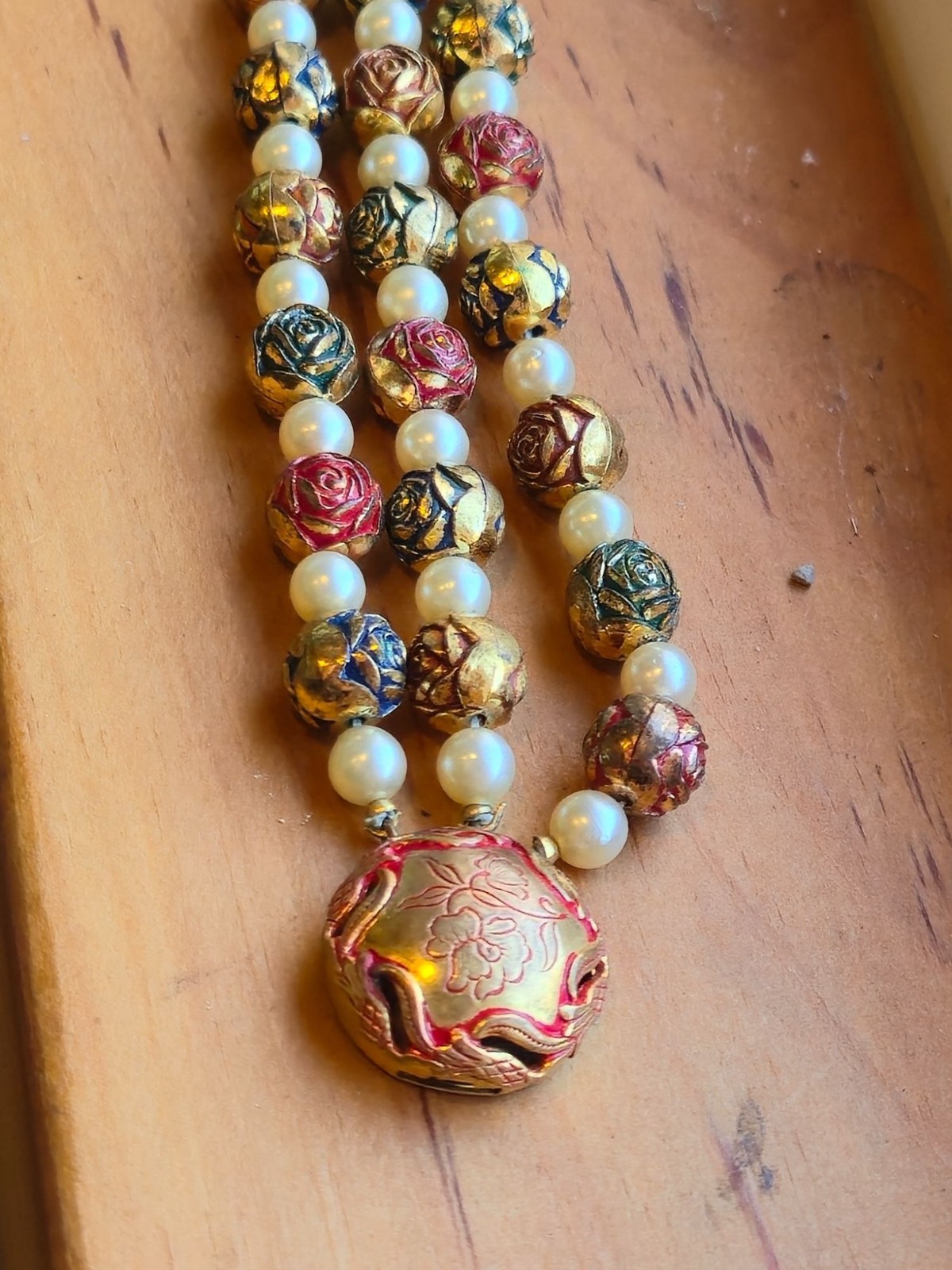 Vintage brass Beaded bracelet Gold Red & Green Metallic Accents & Faux Pearls