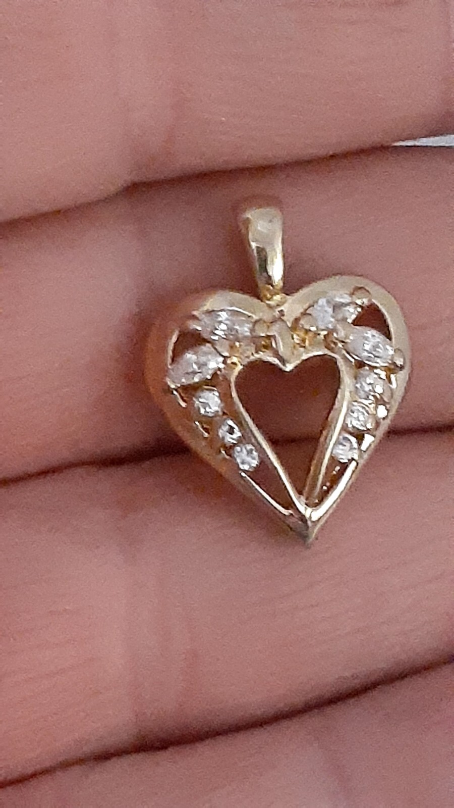 Round & Marquise cut Clear Stone gold Tone Heart pendant