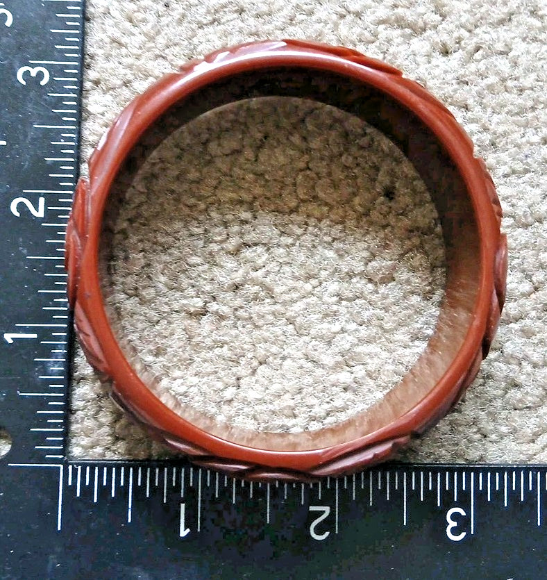 Vtg 1940’s Bakelite Bangle Bracelet Deeply Carved Brown Flower Leaves Tested