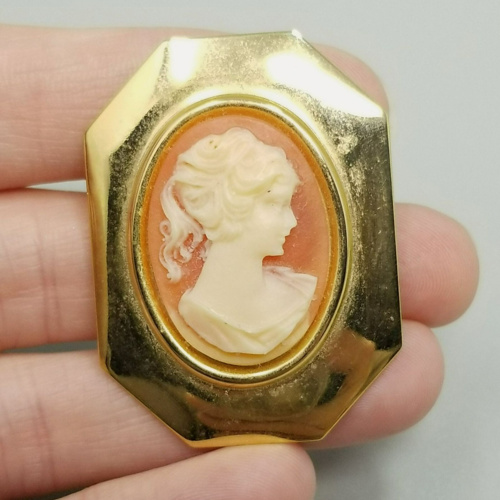 Vintage Cameo Brooch Pendant Gold Tone Frame Orange Cream Color Portrait