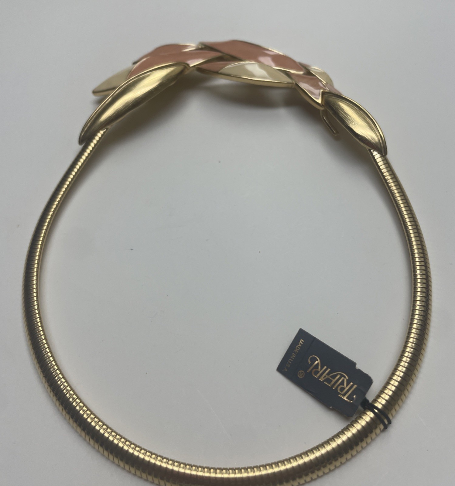Vintage Trifari Choker Peach Cream & Gold Tone Enamel Necklace & Earring SET NWT