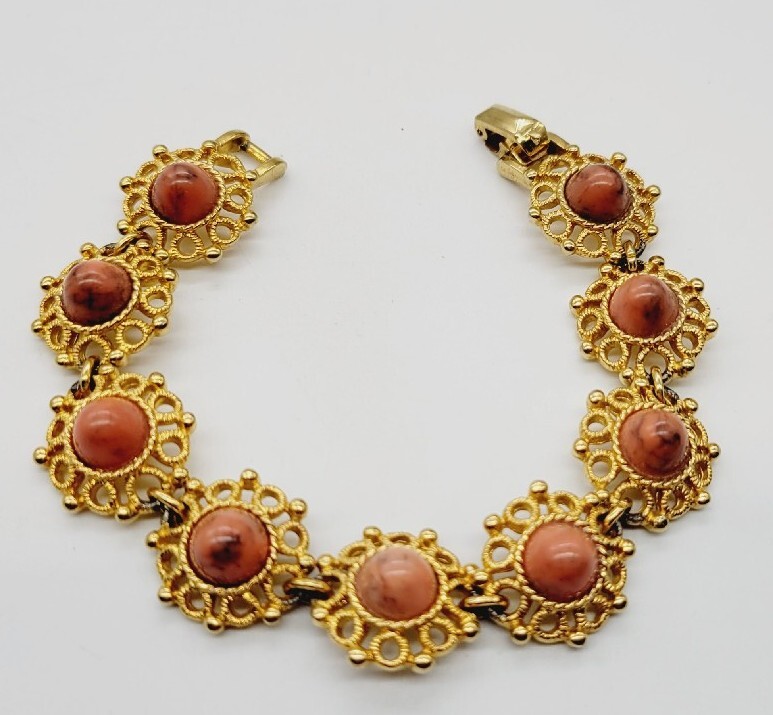Sarah Coventry Bracelet Filigree Flower Cabochon Link Vintage 7.25 in