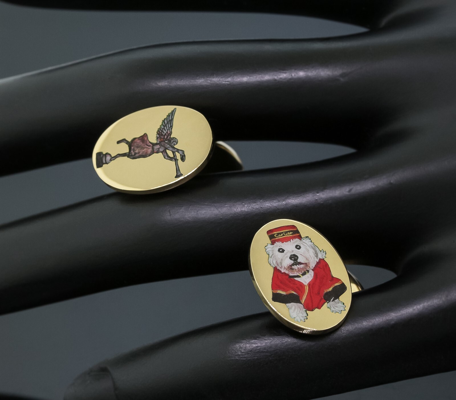 Vintage Deakin & Francis for Cartier Oval Enamel Dog Cufflinks 18K Yellow Gold