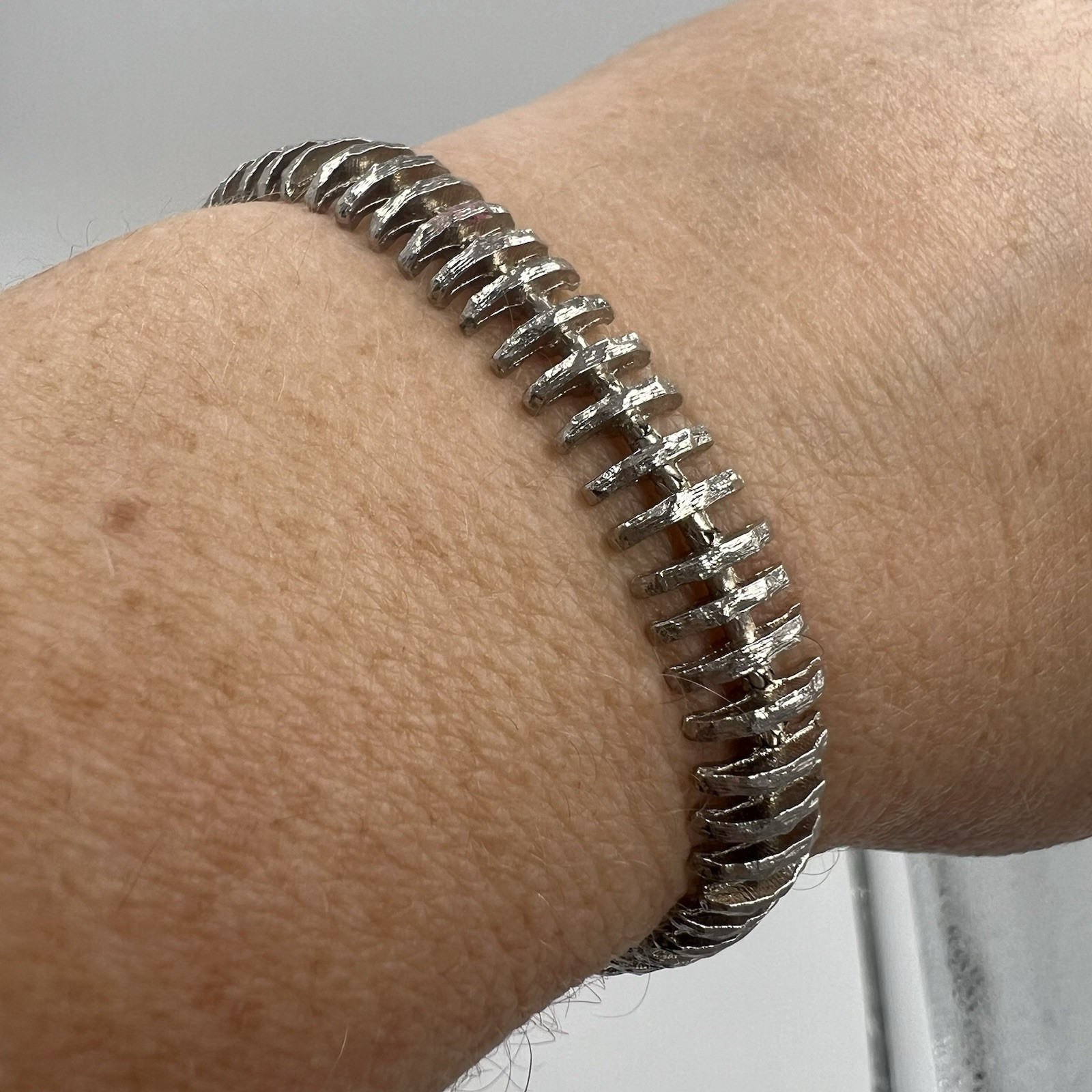 Vintage Silver Tone Chain Bracelet Safety Chain Foldover Clasp 7″