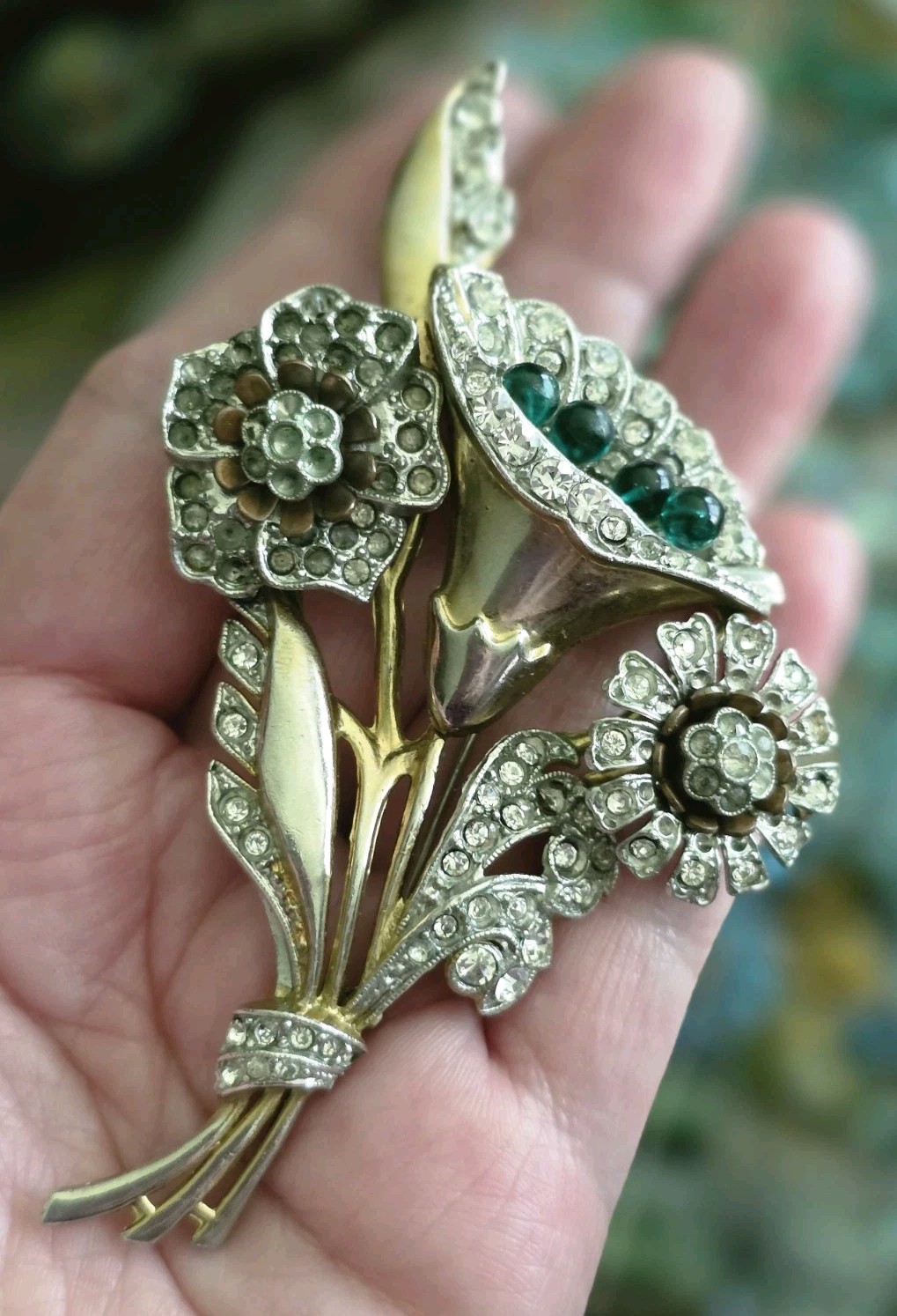 Goldtone Floral Rhinestone Deco Era Brooch Glass Bead Stamen
