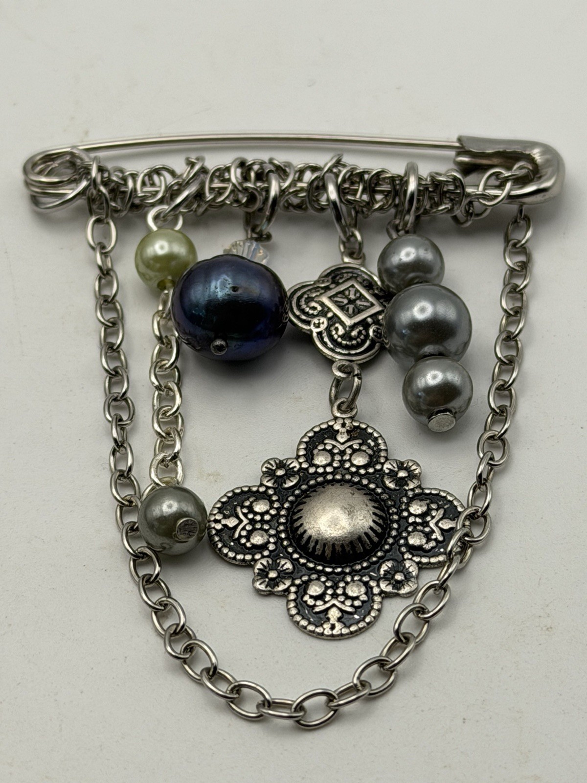 Medallion & Baroque Pearl Style Charm Silver Tone Safety Pin Brooch