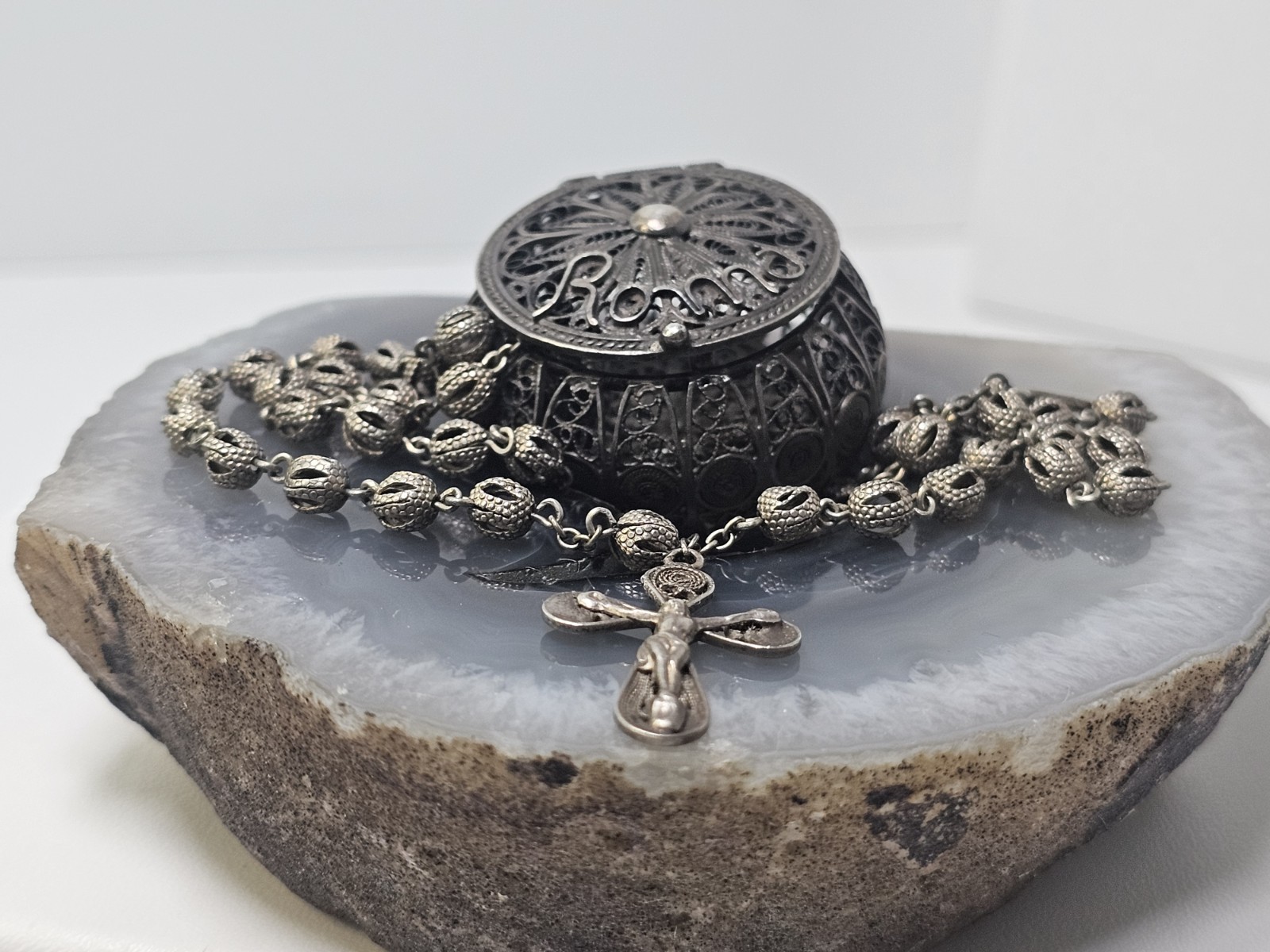 Antique 800 Silver Roman/Italian Filigree Rosary With Case
