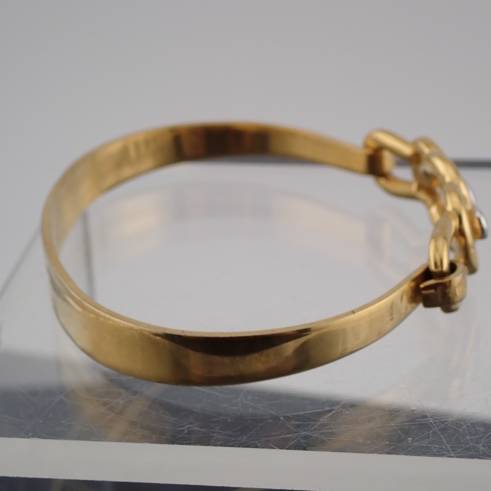 Vintage Crown Trifari Gold Silver Tone 6 1/4″ Petite Tension Bangle Bracelet