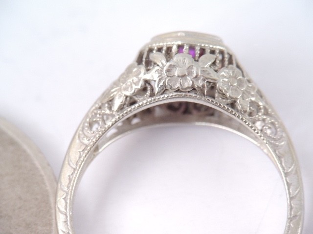 ANTIQUE ART DECO 18K WHITE GOLD FILIGREE LAB RUBY STONE RING sz 5 3/4